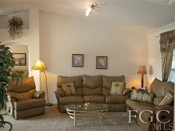 3rd image of 3839 Surfside Blvd