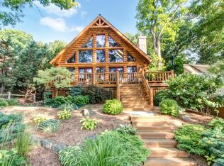 W5633 Forest Rd, Elkhorn, WI 53121