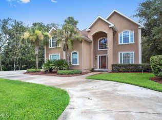 142 Fiddlers Cove Dr, Kingsland, GA 31548