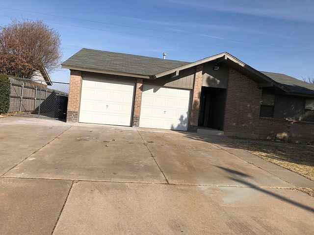 1st image of 3205 SW 82nd St