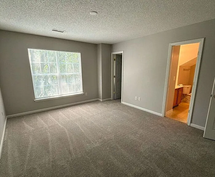 6835 Trimbach Way — Photo 8