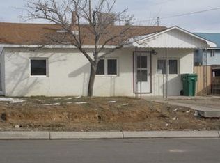 926 Jefferson Ave, Farmington, NM 87401