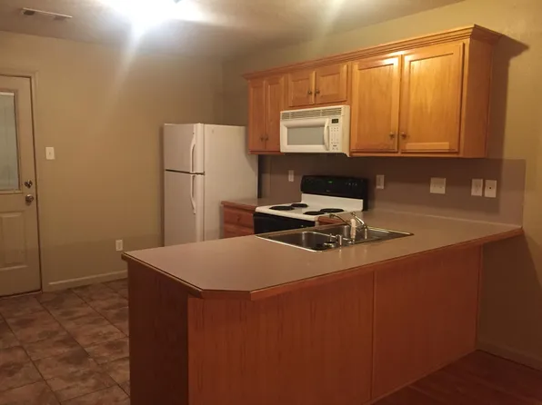 108 Parkway Ct, Beebe, AR 72012