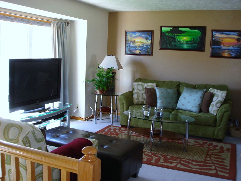 Upstairs living room
