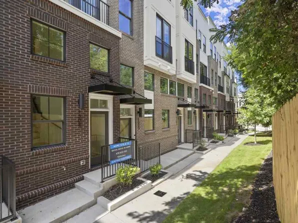 201 New St #2301, Decatur, GA 30030