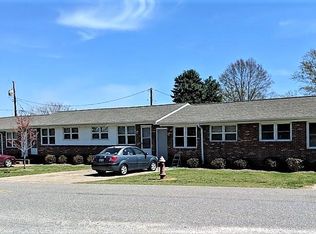 305 Club Rd, Williamston, SC 29697