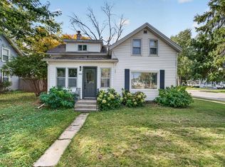 5702 Milwaukee St, Mc Farland, WI 53558