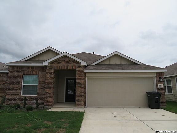 2nd image of 554 Blue Stem Rd