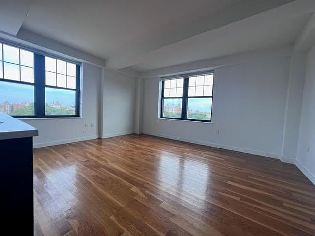 1st image of 123 Parkside Ave APT 7T