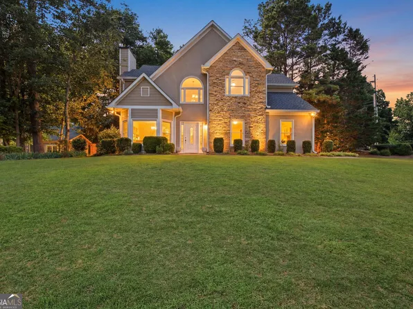 2084 York River Way, Suwanee, GA 30024