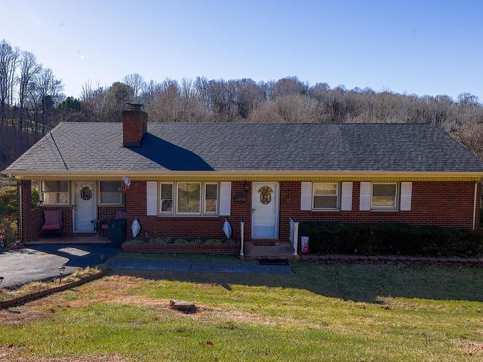 1st image of 4728 Oakdale Dr