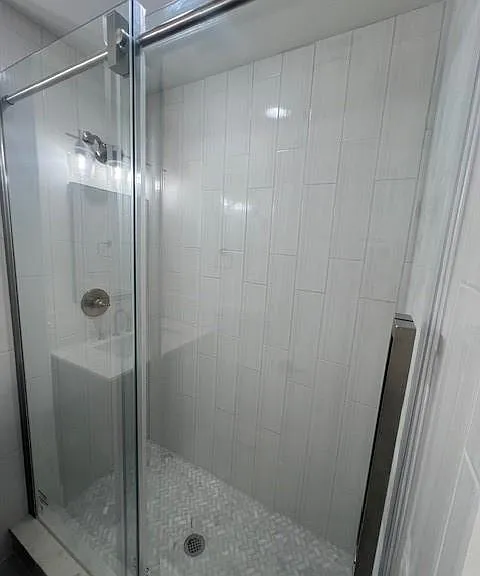 3933 Radnor Ave — Photo 9