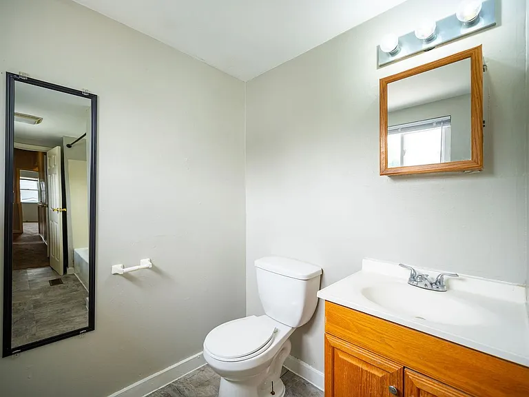 755 Wager St — Photo 16