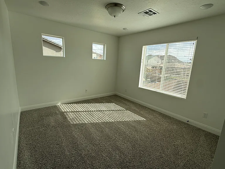 1186 Marlowe Way — Photo 17