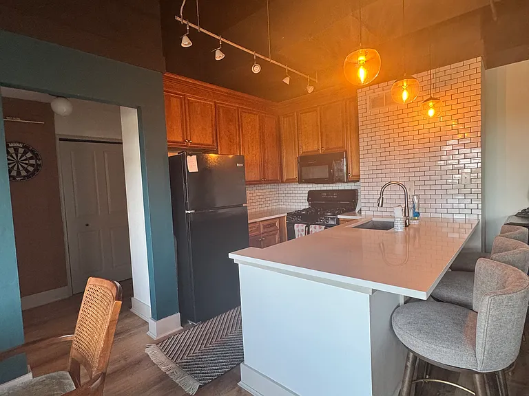 505 Cherry St SE #610 — Photo 5