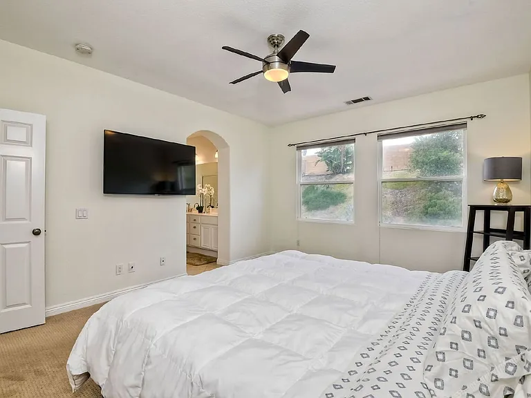 6057 Paseo Carreta — Photo 22