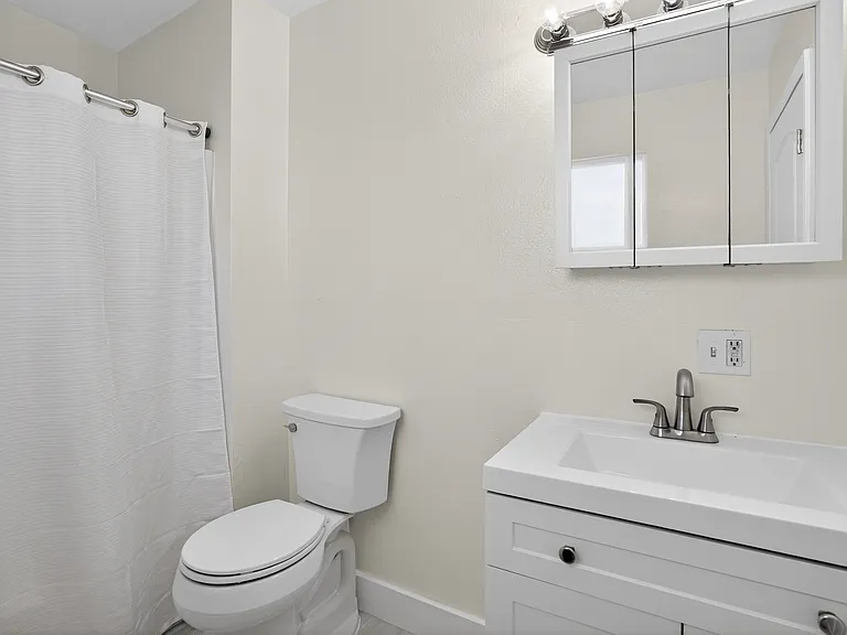 901 Benicia Rd #A — Photo 12