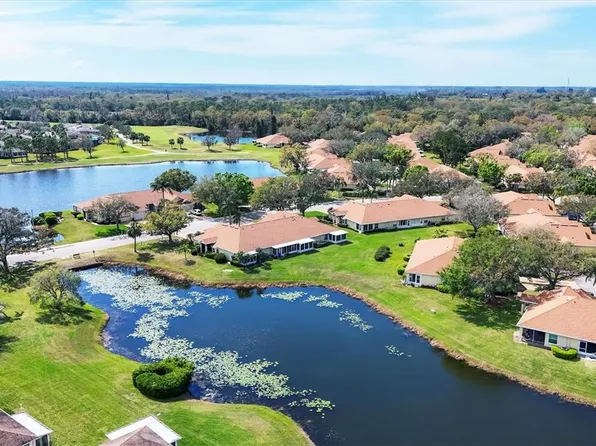 2020 Nantucket Dr, Sun City Center, FL 33573