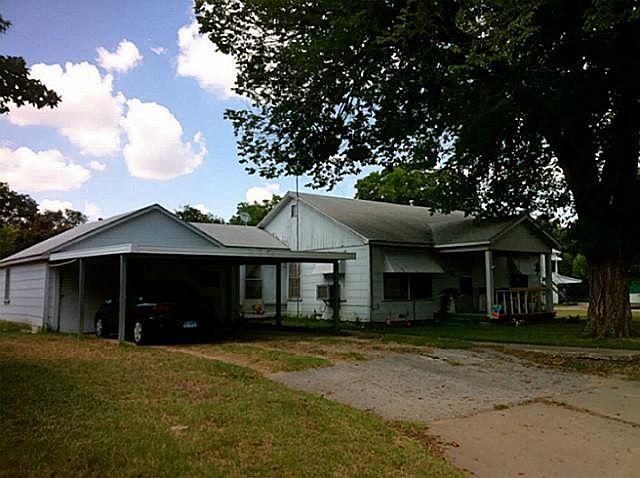 1st image of 4229 Jerry Ln