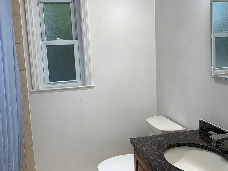 63 Iu Willets Rd — Photo 5