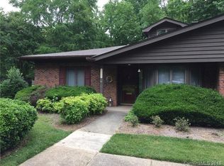 5425 Sharon Rd #0, Charlotte, NC 28210