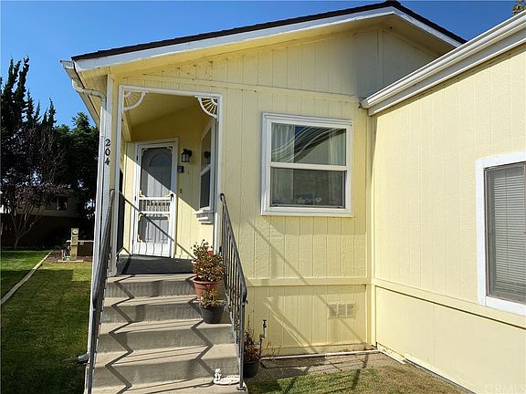 4th image of 1650 E Clark Ave Space 204