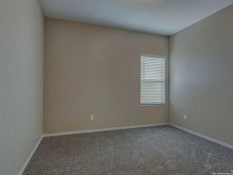 3931 Somers Crst — Photo 18