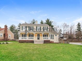 8247 Fourscore Dr, Mechanicsville, VA 23111