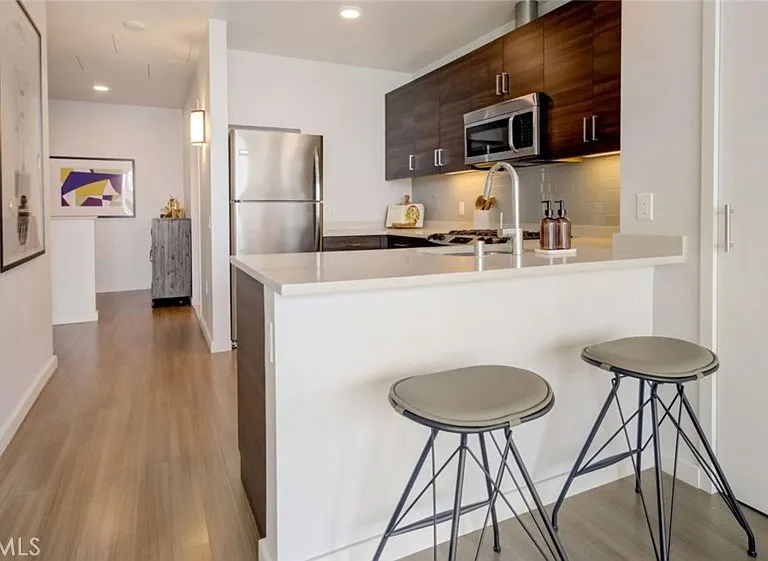100 Van Ness Ave #2802 — Photo 11
