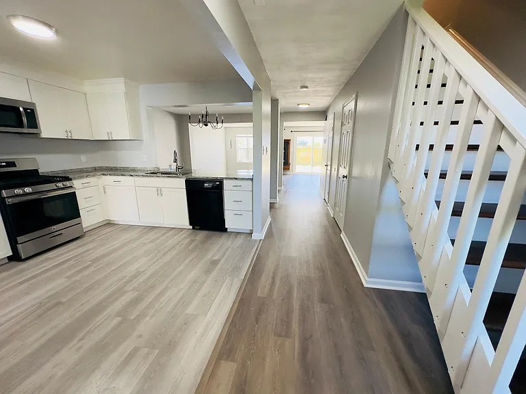 1607 Slidell Ln — Photo 18