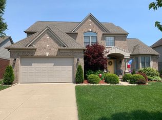 47902 Ridgewood Dr, Macomb, MI 48044