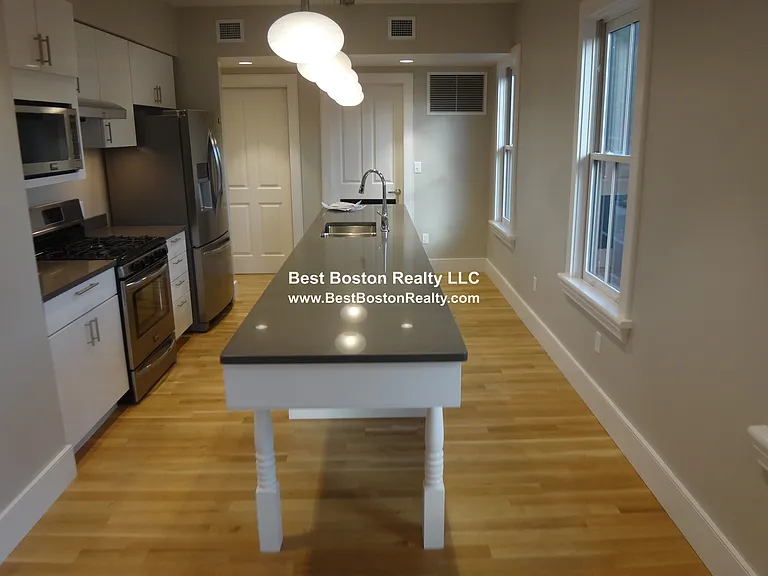40 Bow St #3 — Photo 20