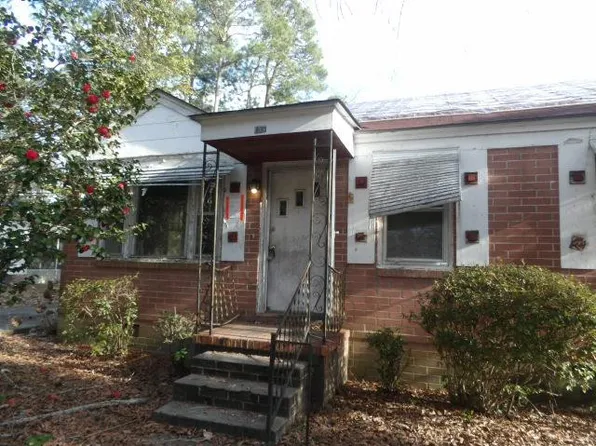 135 Milton Rd, Sumter, SC 29150