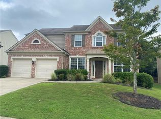 330 Hammersmith Dr, Suwanee, GA 30024