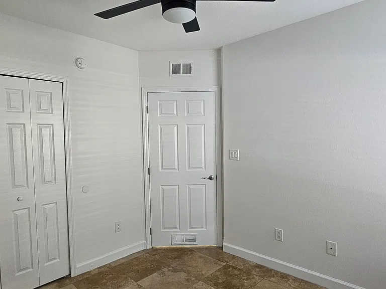 13215 Villa Vista Dr #102 — Photo 18