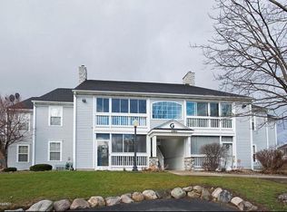 360 Boyer Ct, Marshall, MI 49068