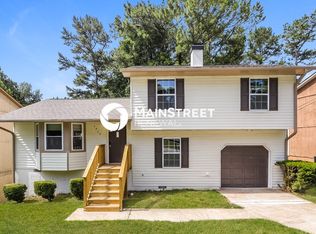 5929 Sara Ashley Ct, Lithonia, GA 30058