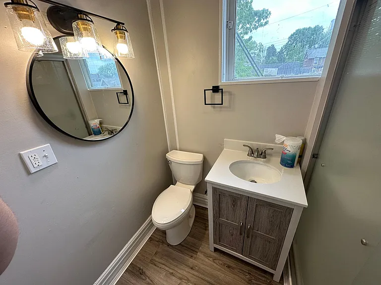 2023 Greenup St #2 — Photo 16