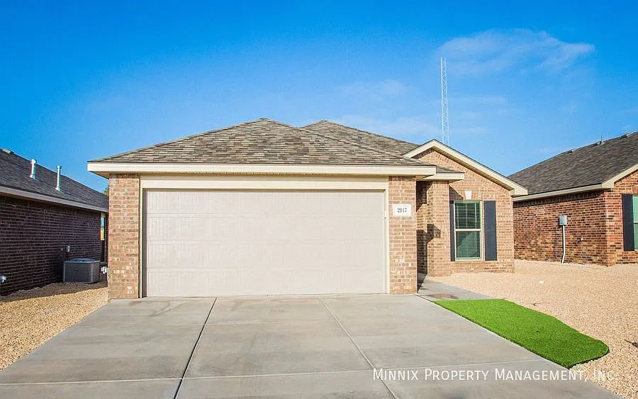 2027 Kenwood Ave. — Photo 3