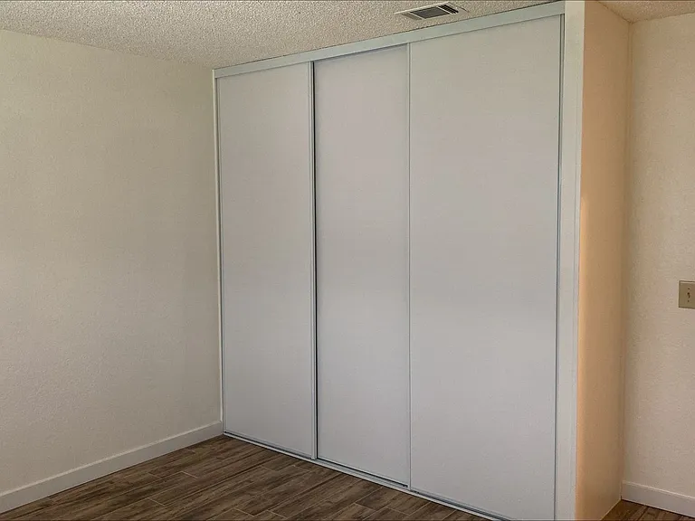4680 Jurupa Ave — Photo 8