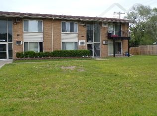 1490 Nancywood Dr APT 11, Waterford, MI 48327