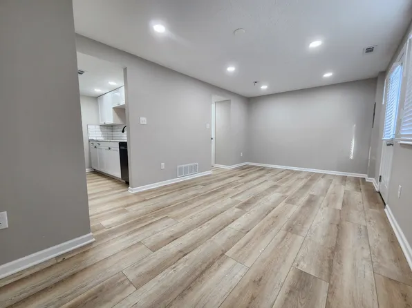 7497 Stonetrail Way, Reynoldsburg, OH 43068