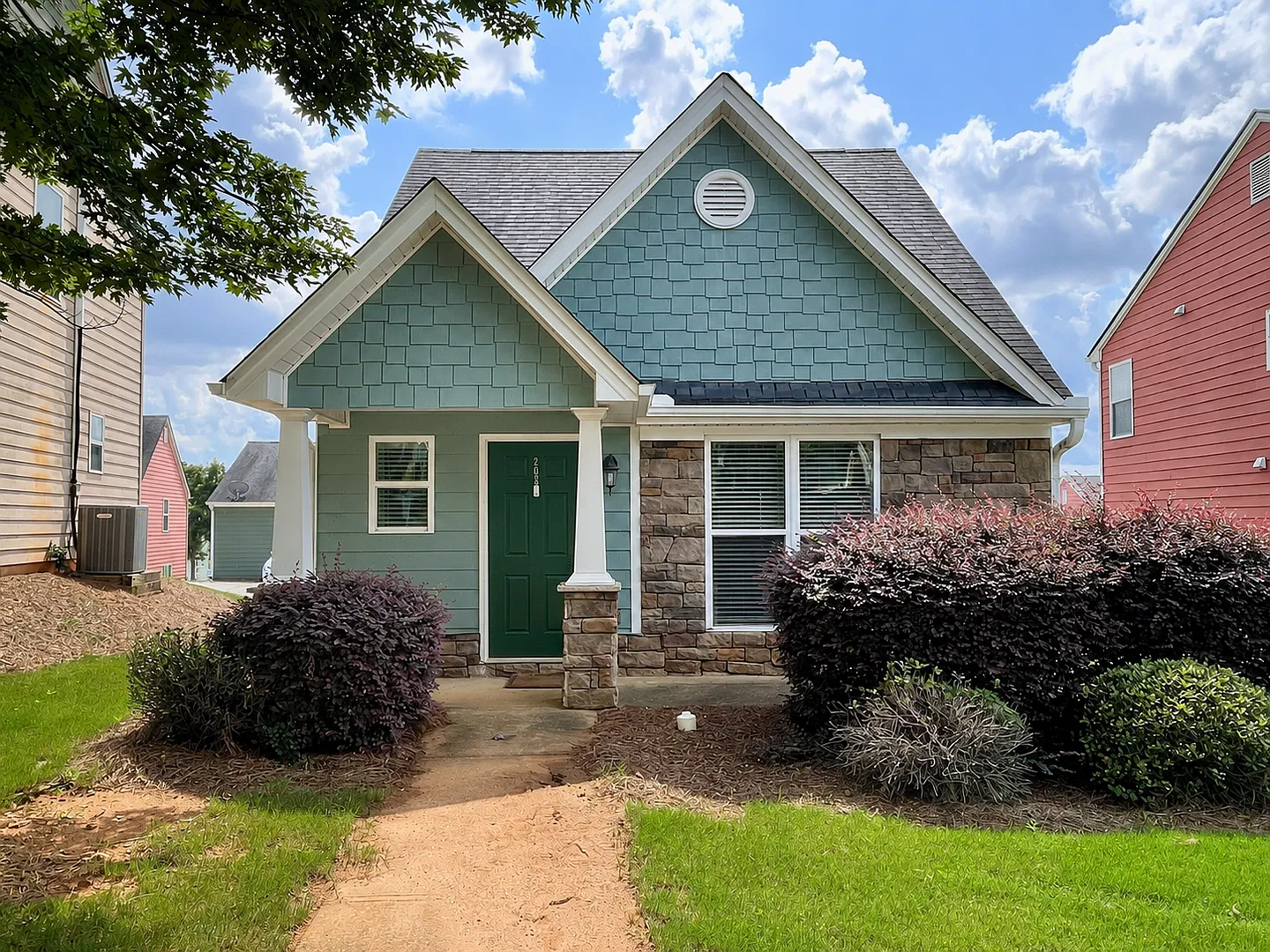 1/2 Off Deposit Special! Bridgewater Home! Pre-Leasing For August 1 2027! — Photo 1