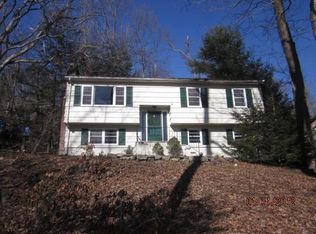 89 Cooper Rd, Ridgefield, CT 06877