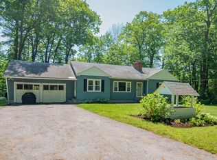 201 Rockingham Rd, Auburn, NH 03032