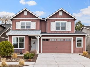 1264 NE Hoover Loop, Bend, OR 97701