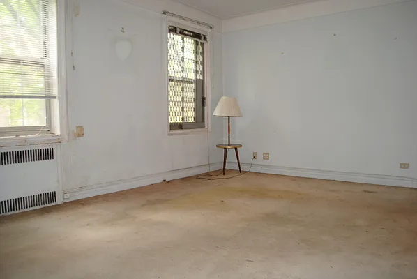 Sold by Landmarc Group | media 29