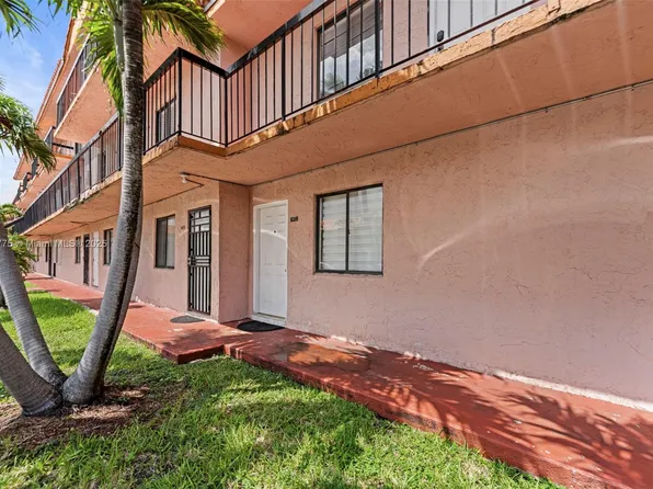 2178 W 60th St APT 18112, Hialeah, FL 33016