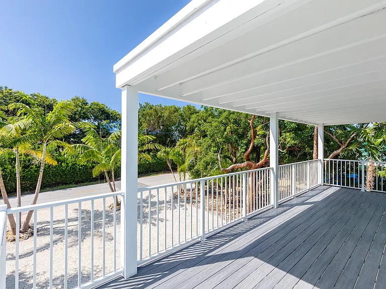 224 W Seaview Dr — Photo 25