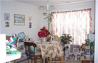 2nd image of 1414 Willoughby Park Unit # 2